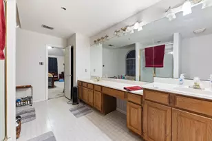 6836 Moss Ln, North Richland Hills, TX 76182 - Photo 20