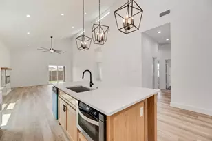 110 Hesed St, Greenville, TX 75402 - Photo 14