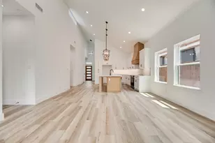 110 Hesed St, Greenville, TX 75402 - Photo 10