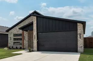 110 Hesed St, Greenville, TX 75402 - Photo 34