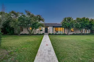 1319 El Patio Dr, Dallas, TX 75218 - Photo 2