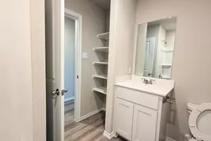 560 Arroyo Dr, Cleburne, TX 76033 - Photo 12