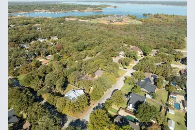 2311 Hummingbird Trail, Grapevine, TX 76051 - Photo 38