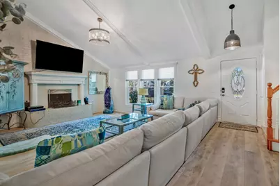 2311 Hummingbird Trail, Grapevine, TX 76051 - Photo 6