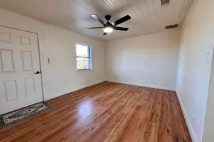 207 County Rd 3214, Bridgeport, TX 76426 - Photo 6