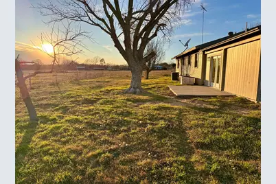 207 County Road 3214, Bridgeport, TX 76426 - Photo 22