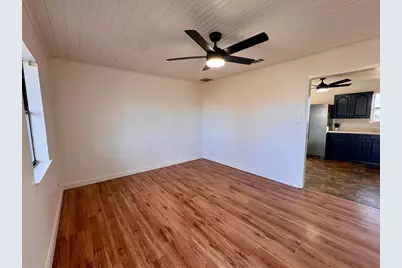 207 County Road 3214, Bridgeport, TX 76426 - Photo 4