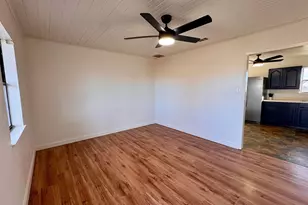 207 County Rd 3214, Bridgeport, TX 76426 - Photo 4