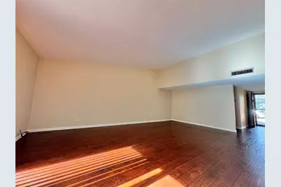 2710 Ashglen Drive, Garland, TX 75043 - Photo 4