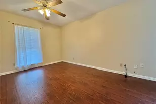 2710 Ashglen Dr, Garland, TX 75043 - Photo 8