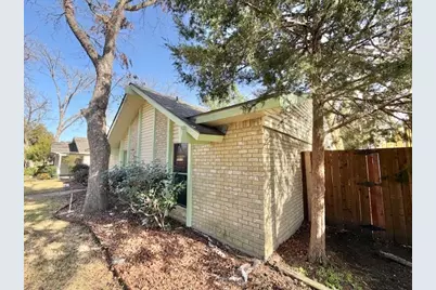 2710 Ashglen Drive, Garland, TX 75043 - Photo 10