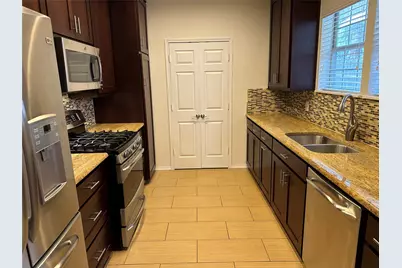 1304 Dorothy Lane, Fort Worth, TX 76107 - Photo 4