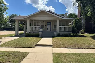 1304 Dorothy Ln, Fort Worth, TX 76107 - Photo 1