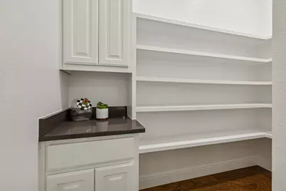 2165 Middlewood Circle, Granbury, TX 76049 - Photo 12