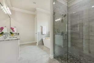 2165 Middlewood Cir, Granbury, TX 76049 - Photo 16