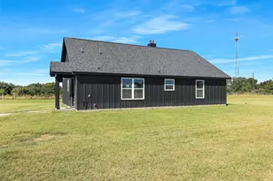 1460 County Rd 701, Cleburne, TX 76031 - Photo 14