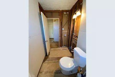 3913 Rufus Street, Fort Worth, TX 76119 - Photo 6