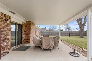 425 Lindenwood Ln W, Hewitt, TX 76643 - Photo 26