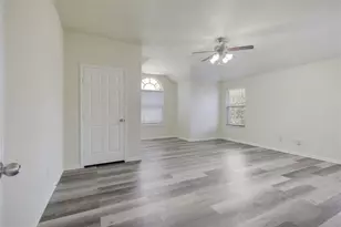 12355 Colorado Dr, Frisco, TX 75035 - Photo 6