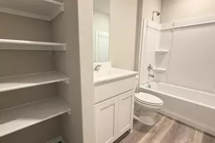 556 Arroyo Dr, Cleburne, TX 76033 - Photo 10