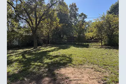 1110 Edinburg Lane, Denton, TX 76209 - Photo 16