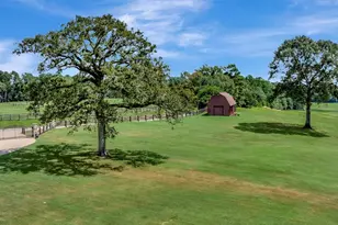 1811 Caspers Cove, Lufkin, TX 75904 - Photo 36