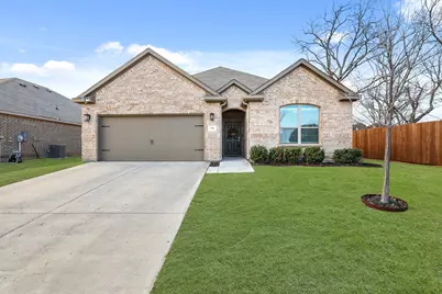 733 Vaquero Street, White Settlement, TX 76108 - Photo 1