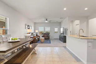 157 Greengate Dr, Boyd, TX 76023 - Photo 4