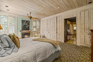 2410 Halloran St, Fort Worth, TX 76107 - Photo 30