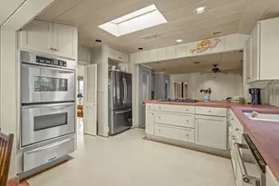 2410 Halloran St, Fort Worth, TX 76107 - Photo 22