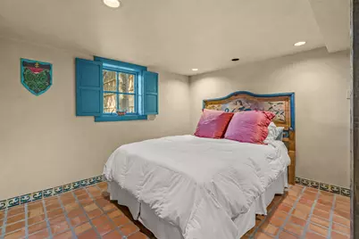 2410 Halloran Street, Fort Worth, TX 76107 - Photo 20