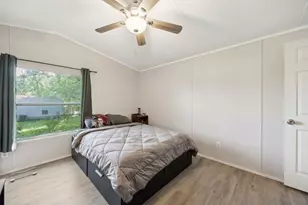 3719 Hedge Row St, Granbury, TX 76048 - Photo 26