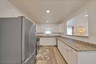 1110 Hollis St, Arlington, TX 76013 - Photo 8