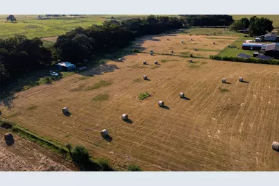 157 Private Road 142, Covington, TX 76636 - Photo 4