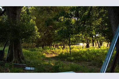 157 Private Road 142, Covington, TX 76636 - Photo 16