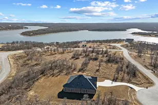 162 Sunset Bay Cove, Chico, TX 76431 - Photo 38