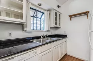 3321 Oak Grove Ave, Dallas, TX 75204 - Photo 6