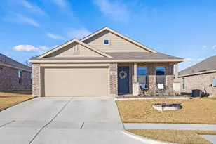 1469 Yachtclub Dr, Pelican Bay, TX 76020 - Photo 1