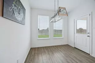 557 Pueblo Bonito Trl, Fort Worth, TX 76052 - Photo 10