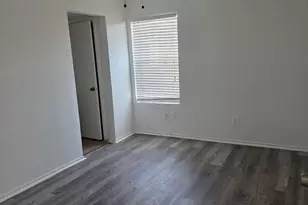 2409 Springmont Ct, Arlington, TX 76012 - Photo 18
