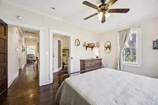 211 E Ross St, Waxahachie, TX 75165 - Photo 16