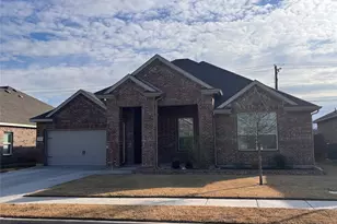 1436 Lakeview Dr, Pelican Bay, TX 76020 - Photo 1