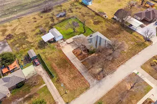 203 Co Rd 1010, Princeton, TX 75407 - Photo 32