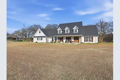 104 Fossil Court, Springtown, TX 76082 - Photo 2