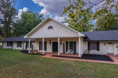 1010 S Williams Avenue, Mt Pleasant, TX 75455 - Photo 6