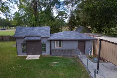 1010 S Williams Avenue, Mt Pleasant, TX 75455 - Photo 8