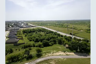 6801 Lake Country Drive, Fort Worth, TX 76179 - Photo 4