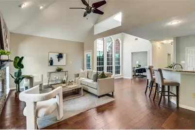 3840 Azure Lane, Addison, TX 75001 - Photo 8