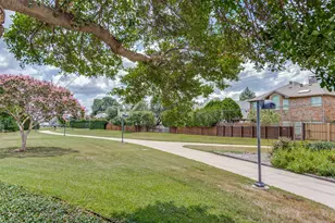 3840 Azure Ln, Addison, TX 75001 - Photo 30