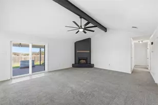 922 Vail Highlands Dr, Hewitt, TX 76643 - Photo 6